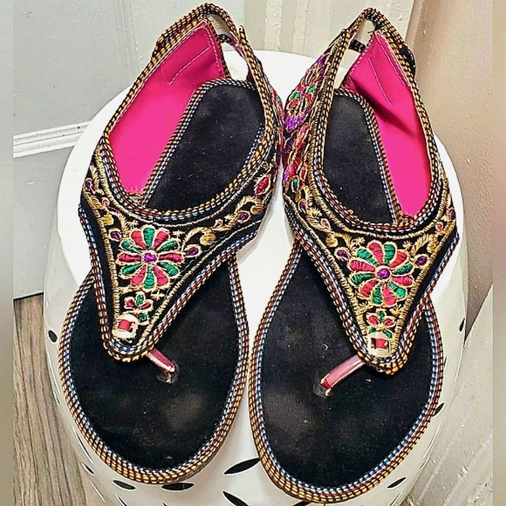 Indian Style Boho traditional Open Toe Sandals Embroidered Flat. 8.5 🌴 - Picture 2 of 10